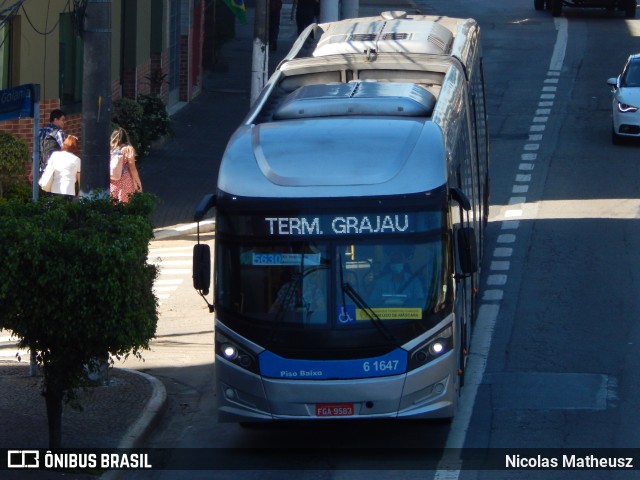 Viação Grajaú S.A. 6 1647 na cidade de São Paulo, São Paulo, Brasil, por Nicolas Matheusz. ID da foto: 10672658.