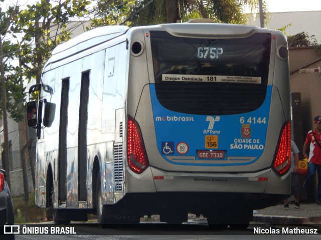 Viação Paratodos > São Jorge > Metropolitana São Paulo > Mobibrasil 6 4144 na cidade de São Paulo, São Paulo, Brasil, por Nicolas Matheusz. Número da foto: #10677450.