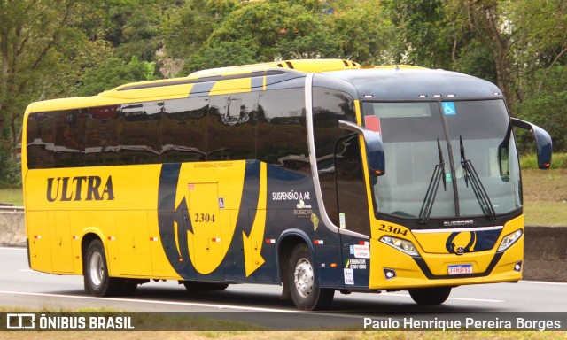 Viação Ultra 2304 na cidade de Piraí, Rio de Janeiro, Brasil, por Paulo Henrique Pereira Borges. Número da foto: #10678542.