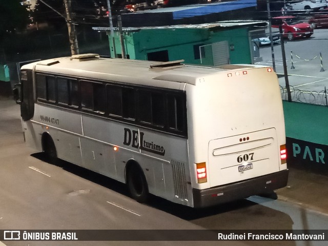 Delturismo 607 na cidade de Porto Alegre, Rio Grande do Sul, Brasil, por Rudinei Francisco Mantovani. ID da foto: 10678134.