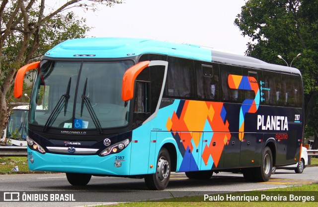 Planeta Transportes Rodoviários 2187 na cidade de Barra do Piraí, Rio de Janeiro, Brasil, por Paulo Henrique Pereira Borges. ID da foto: 10678558.