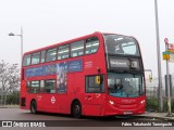 London United ADE40464 na cidade de London, Greater London, Inglaterra, por Fábio Takahashi Tanniguchi. Número da foto: #10677438.