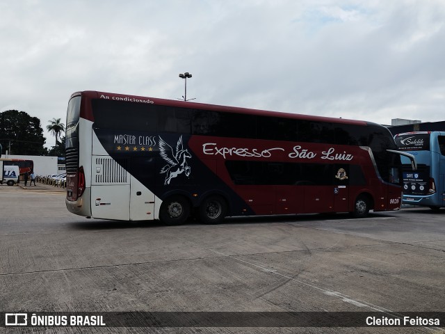 Expresso São Luiz 8020 na cidade de Goiânia, Goiás, Brasil, por Cleiton Feitosa. ID da foto: 10680186.