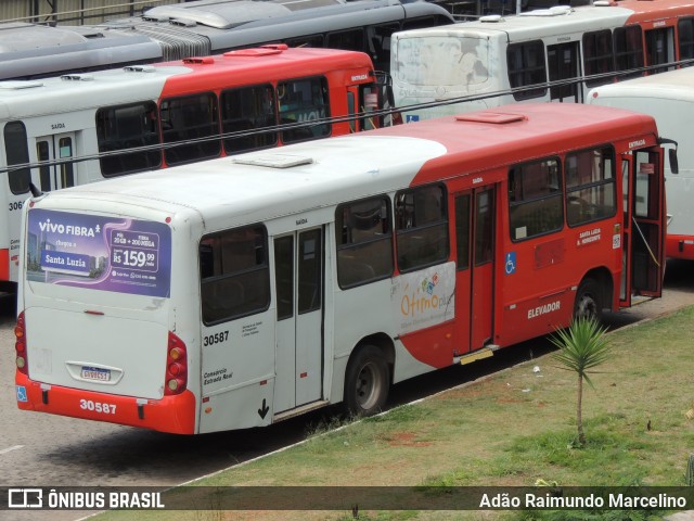 Expresso Luziense > Territorial Com. Part. e Empreendimentos 30587 na cidade de Belo Horizonte, Minas Gerais, Brasil, por Adão Raimundo Marcelino. ID da foto: 10681133.