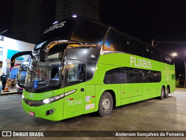 Levare Transportes 2052 na cidade de Uberlândia, Minas Gerais, Brasil, por Anderson Gonçalves da Fonseca. Número da foto: #10681031.