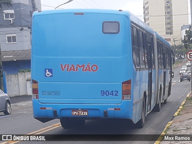 Empresa de Transporte Coletivo Viamão 9042 na cidade de Porto Alegre, Rio Grande do Sul, Brasil, por Max Ramos. ID da foto: 10621955.