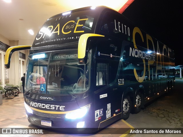 Expresso Nordeste 5710 na cidade de Registro, São Paulo, Brasil, por Andre Santos de Moraes. Número da foto: #10623261.