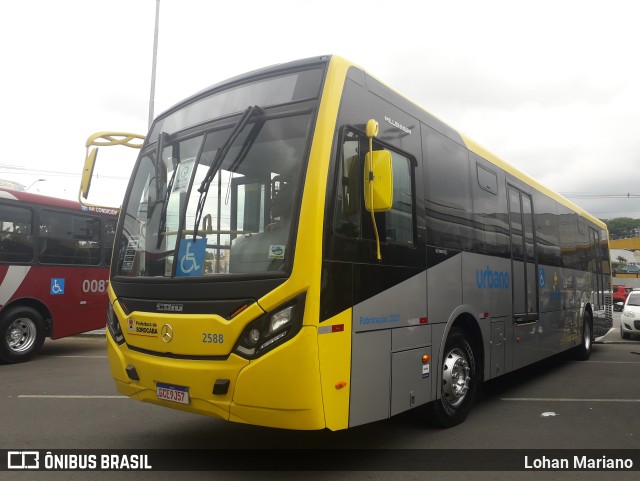 City Transporte Urbano Intermodal Sorocaba 2588 na cidade de Barueri, São Paulo, Brasil, por Lohan Mariano. Número da foto: #10684570.