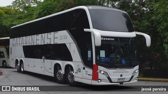 Auto Viação Catarinense 321306 na cidade de São Paulo, São Paulo, Brasil, por jessé pereira. Número da foto: #10687733.
