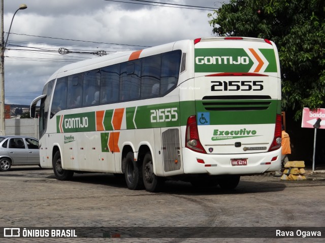 Empresa Gontijo de Transportes 21555 na cidade de Vitória da Conquista, Bahia, Brasil, por Rava Ogawa. ID da foto: 10686027.