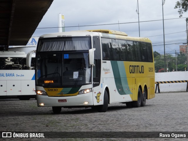 Empresa Gontijo de Transportes 12830 na cidade de Vitória da Conquista, Bahia, Brasil, por Rava Ogawa. ID da foto: 10686046.