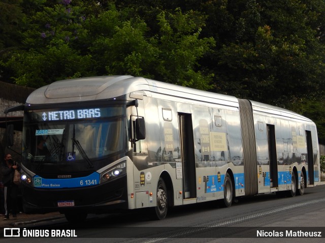 Viação Grajaú S.A. 6 1341 na cidade de São Paulo, São Paulo, Brasil, por Nicolas Matheusz. Número da foto: #10690174.