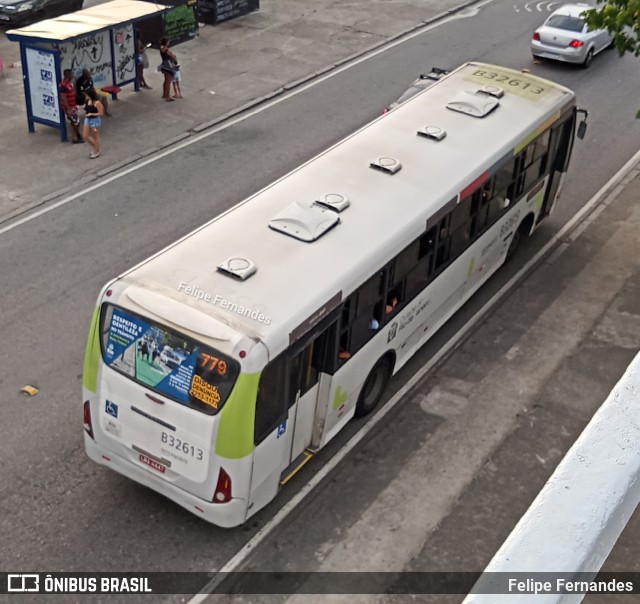 Viação Pavunense B32613 na cidade de Rio de Janeiro, Rio de Janeiro, Brasil, por Felipe Fernandes. Número da foto: #10688823.