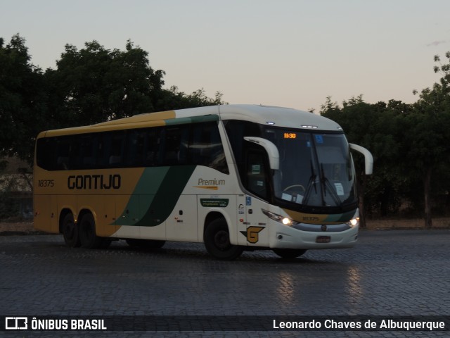 Empresa Gontijo de Transportes 18375 na cidade de Santa Maria da Vitória, Bahia, Brasil, por Leonardo Chaves de Albuquerque. ID da foto: 10689097.