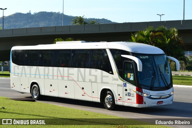 Auto Viação Catarinense 3444 na cidade de Florianópolis, Santa Catarina, Brasil, por Eduardo Ribeiro. ID da foto: 10693700.