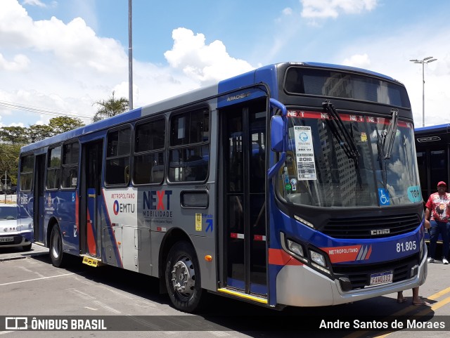 Next Mobilidade - ABC Sistema de Transporte 81.805 na cidade de Barueri, São Paulo, Brasil, por Andre Santos de Moraes. ID da foto: 10693409.