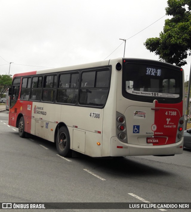 Pêssego Transportes 4 7388 na cidade de São Paulo, São Paulo, Brasil, por LUIS FELIPE CANDIDO NERI. ID da foto: 10694528.