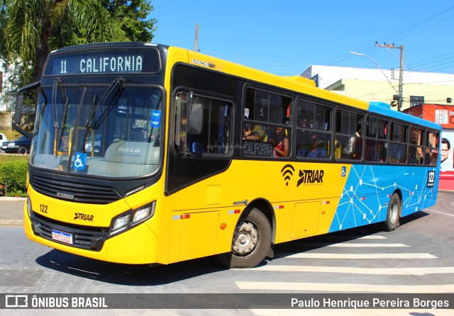 Sharp Transportes 122 na cidade de Araucária, Paraná, Brasil, por Paulo Henrique Pereira Borges. Número da foto: #10694727.