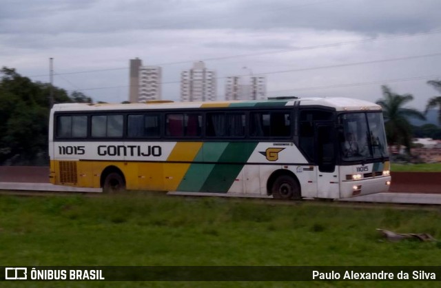 Empresa Gontijo de Transportes 11015 na cidade de Betim, Minas Gerais, Brasil, por Paulo Alexandre da Silva. ID da foto: 10692826.