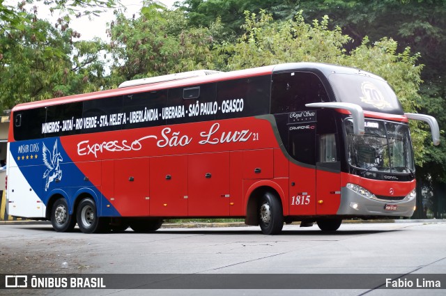 Expresso São Luiz 1815 na cidade de São Paulo, São Paulo, Brasil, por Fabio Lima. Número da foto: #10697219.