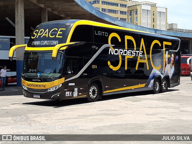 Expresso Nordeste 5974 na cidade de Porto Alegre, Rio Grande do Sul, Brasil, por JULIO SILVA. Número da foto: #10698889.