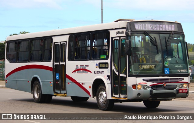Auto Viação ABC RJ 105.072 na cidade de Niterói, Rio de Janeiro, Brasil, por Paulo Henrique Pereira Borges. Número da foto: #10697809.