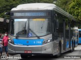 Viação Paratodos > São Jorge > Metropolitana São Paulo > Mobibrasil 6 3186 na cidade de São Paulo, São Paulo, Brasil, por Nicolas Matheusz. Número da foto: #10697127.
