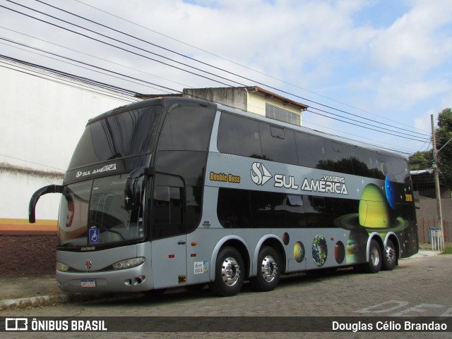 Sul América Viagens 2010 na cidade de Governador Valadares, Minas Gerais, Brasil, por Douglas Célio Brandao. Número da foto: #10700302.