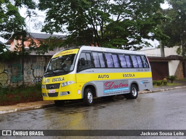 Auto Escola Dutra 6888 na cidade de São Paulo, São Paulo, Brasil, por Jackson Sousa Leite. Número da foto: #10705742.