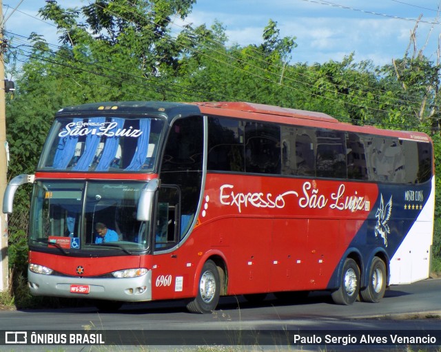 Expresso São Luiz 6960 na cidade de Cuiabá, Mato Grosso, Brasil, por Paulo Sergio Alves Venancio. Número da foto: #10706311.