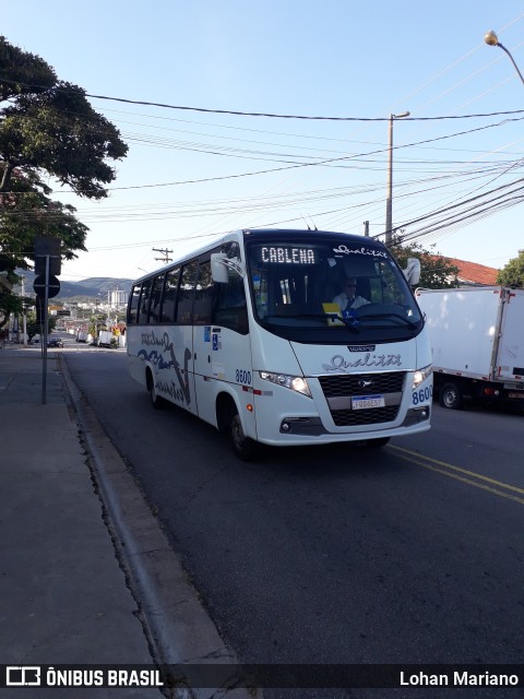 Qualität Vertrauen Transportes 8600 na cidade de Jundiaí, São Paulo, Brasil, por Lohan Mariano. Número da foto: #10704026.