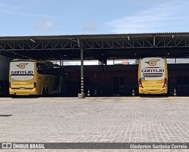 Empresa Gontijo de Transportes 17160 na cidade de Aracaju, Sergipe, Brasil, por Gladyston Santana Correia. ID da foto: 10710608.