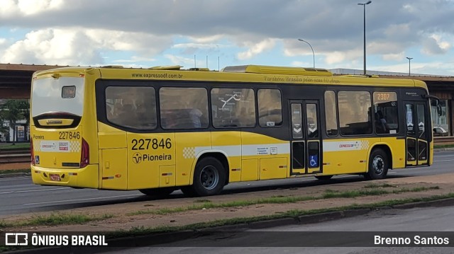 Viação Pioneira 227846 na cidade de Candangolândia, Distrito Federal, Brasil, por Brenno Santos. Número da foto: #10713954.