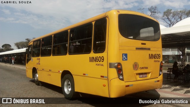 Auto Viação Mercês MN609 na cidade de Curitiba, Paraná, Brasil, por Busologia Gabrielística. Número da foto: #10714528.