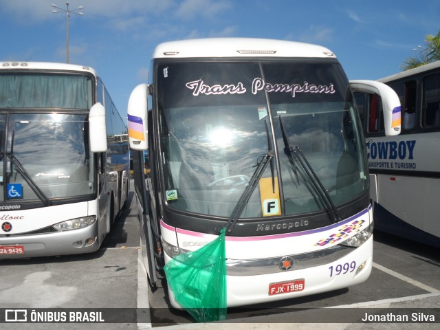 Trans Pompiani 1999 na cidade de Aparecida, São Paulo, Brasil, por Jonathan Silva. ID da foto: 10712192.