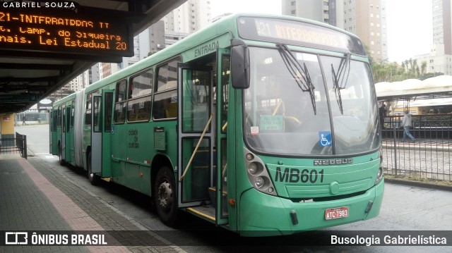 Auto Viação Mercês MB601 na cidade de Curitiba, Paraná, Brasil, por Busologia Gabrielística. ID da foto: 10714609.