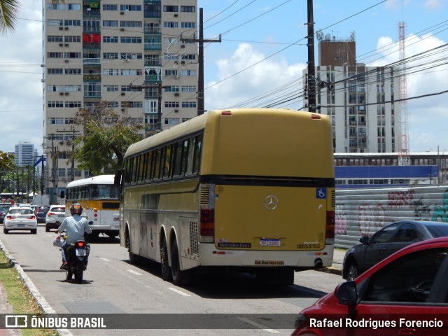 Ônibus Particulares 1D80 na cidade de Recife, Pernambuco, Brasil, por Rafael Rodrigues Forencio. Número da foto: #10715034.