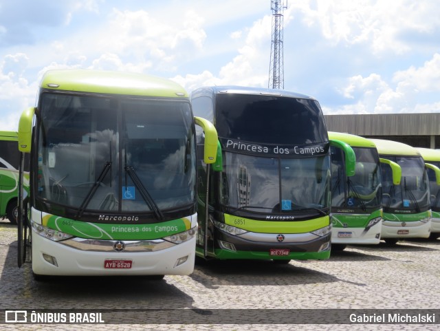 Expresso Princesa dos Campos 6457 na cidade de Ponta Grossa, Paraná, Brasil, por Gabriel Michalski. ID da foto: 10716634.