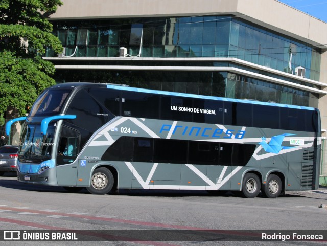 Viação Princesa dos Inhamuns 905 na cidade de Fortaleza, Ceará, Brasil, por Rodrigo Fonseca. Número da foto: #10717357.