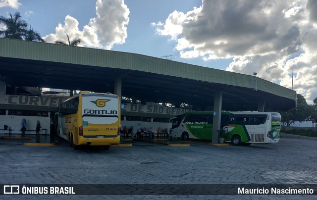 Empresa Gontijo de Transportes 14350 na cidade de Curvelo, Minas Gerais, Brasil, por Maurício Nascimento. Número da foto: #10717848.
