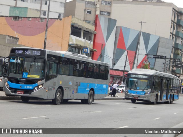 Cooper Líder > A2 Transportes 6 8281 na cidade de São Paulo, São Paulo, Brasil, por Nicolas Matheusz. ID da foto: 10715126.