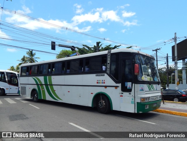 Ônibus Particulares 1804 na cidade de Recife, Pernambuco, Brasil, por Rafael Rodrigues Forencio. Número da foto: #10715049.