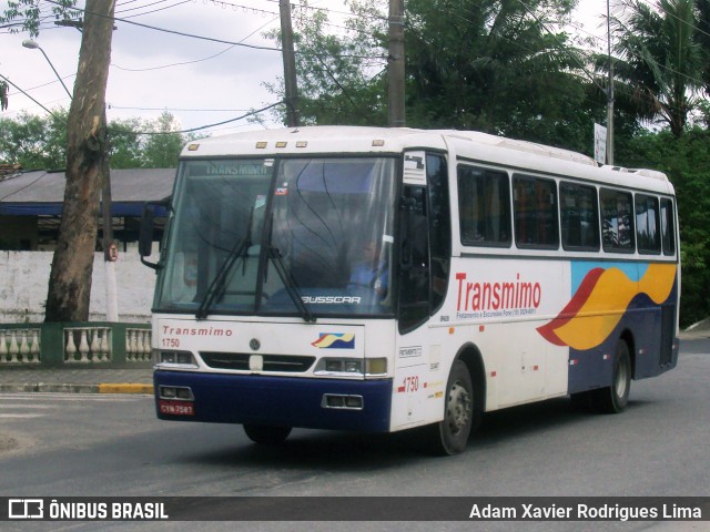 Transmimo 1750 na cidade de Cubatão, São Paulo, Brasil, por Adam Xavier Rodrigues Lima. Número da foto: #10627179.