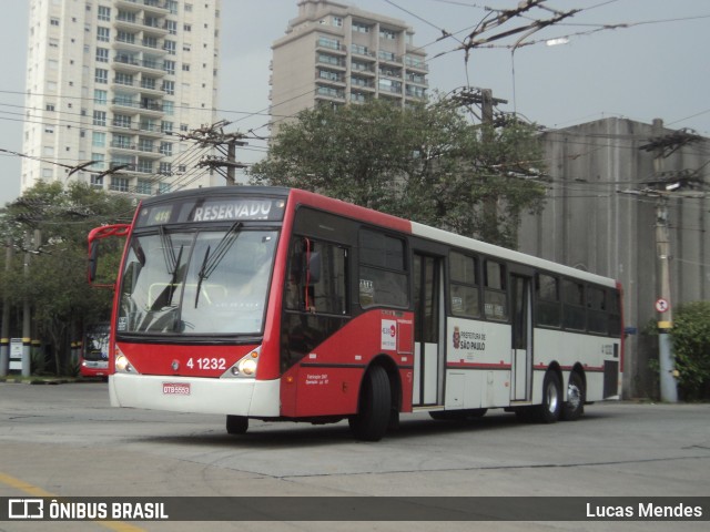 Himalaia Transportes > Ambiental Transportes Urbanos 4 1232 na cidade de São Paulo, São Paulo, Brasil, por Lucas Mendes. Número da foto: #10626490.