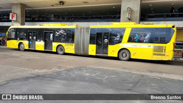 Viação Pioneira 226106 na cidade de Brasília, Distrito Federal, Brasil, por Brenno Santos. ID da foto: 10627017.