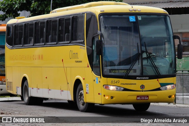 Viação Itapemirim 8549 na cidade de Rio de Janeiro, Rio de Janeiro, Brasil, por Diego Almeida Araujo. ID da foto: 10628382.