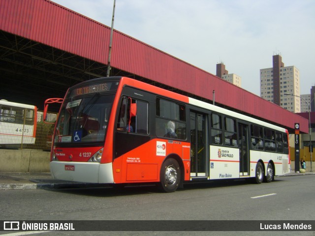 Himalaia Transportes > Ambiental Transportes Urbanos 4 1237 na cidade de São Paulo, São Paulo, Brasil, por Lucas Mendes. Número da foto: #10626488.