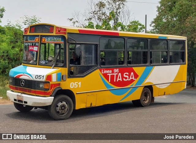 TTA S.A. - Línea 96 051 na cidade de San Lorenzo, Central, Paraguai, por José Paredes. Número da foto: #10720198.