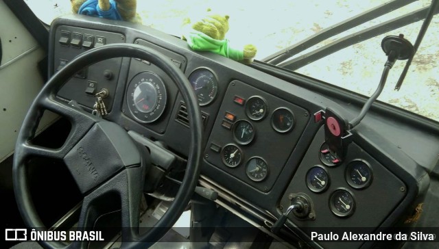 Ônibus Particulares 6019 na cidade de Betim, Minas Gerais, Brasil, por Paulo Alexandre da Silva. Número da foto: #10719397.