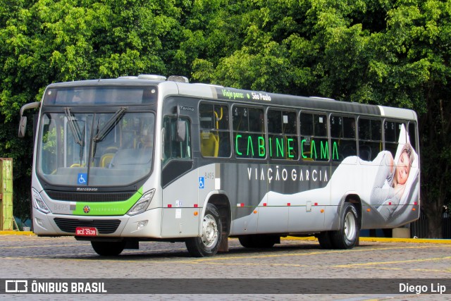 Viação Garcia 8495 na cidade de Londrina, Paraná, Brasil, por Diego Lip. ID da foto: 10720605.